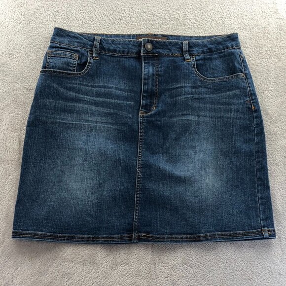 Bit & Bridle Womens Mini Skirt Size 14 Above The Knee Blue Denim Casual Chic - Picture 8 of 9